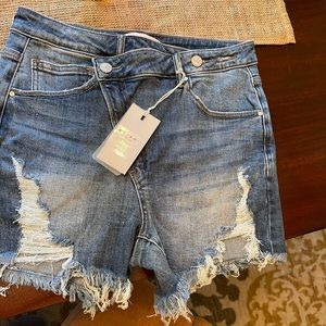 Risen crossover shorts